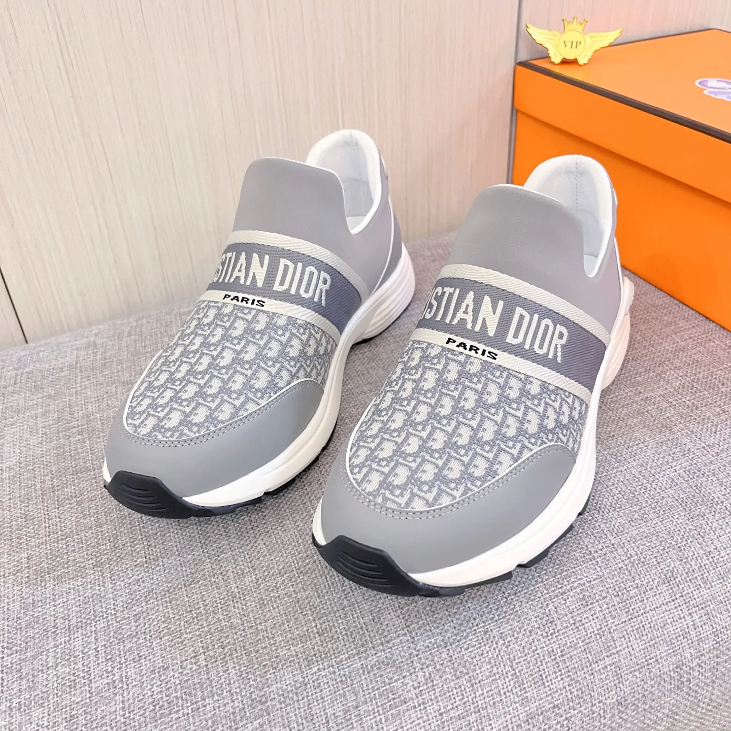 Men's Men's Shoes Men's Shoes💰 400 Men's Men's Shoes💰👍[Dior]🔥🔝High-end men's shoes brand official website 1:1 latest masterpiece: the upper is made of Italian official website original special technical cloth fabrics🔥original comfortable and breathable lining➕original designated non-slip outsole🔥making walking more convenient and comfortable! An exclusive new model, a stunning work, a beautiful 1:1 replica [color] compared to the official quality! Create a fashionable personality to set off your uniqueness! A must-have for trendy men! 🔥, sizes: 38-44. color:.      3⃣️colors available🔥